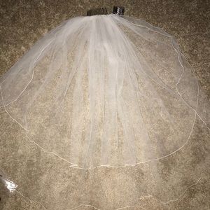 En Vogue 2 Tiered bridal veil